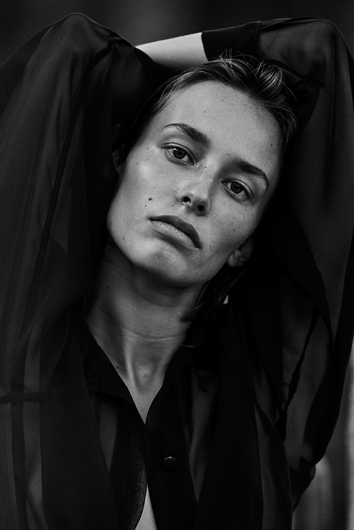 BOOK Helena Olmedo 28 | Agencia de Modelos Barcelona | Uniko Models