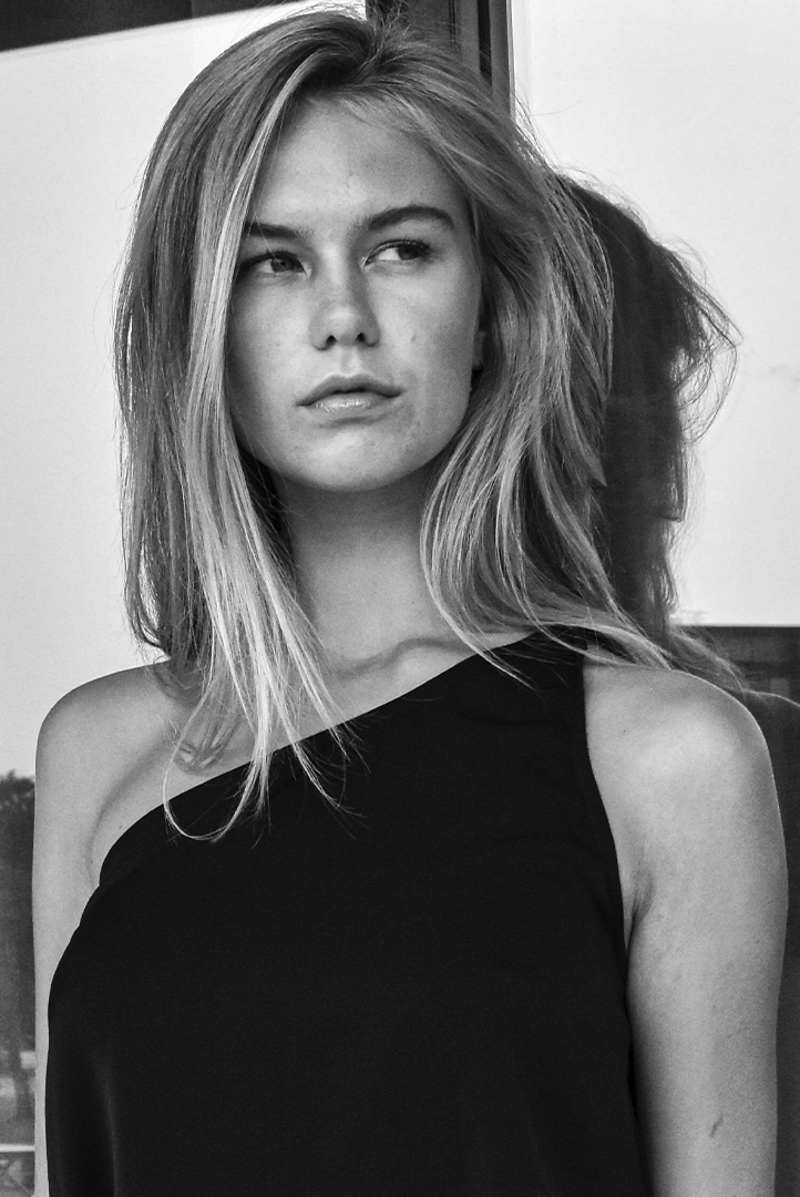 LIEKE VAN DER HOORN Agencia de Modelos Barcelona Uniko Models
